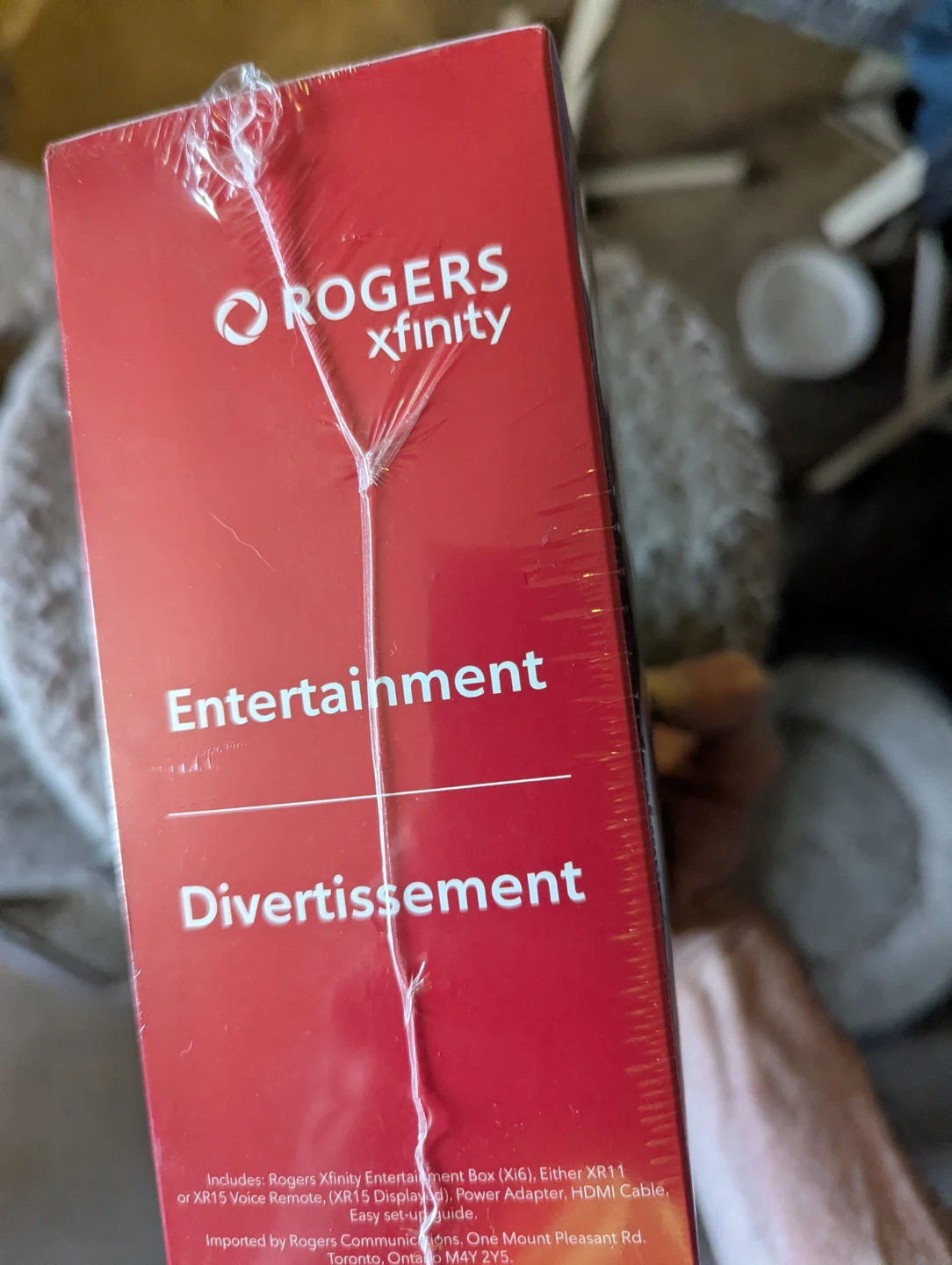 Rogers Xfinity Entertainment Box and Voice Remote - photo 3
