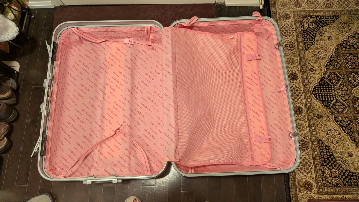 Little Twin Stars Sanrio Hardshell Luggage - photo 2