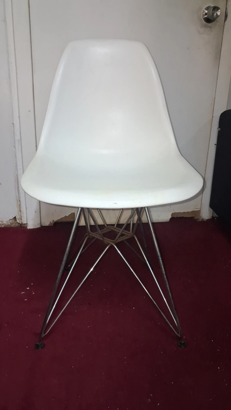 Eames Style Mid-Century Modern Chair