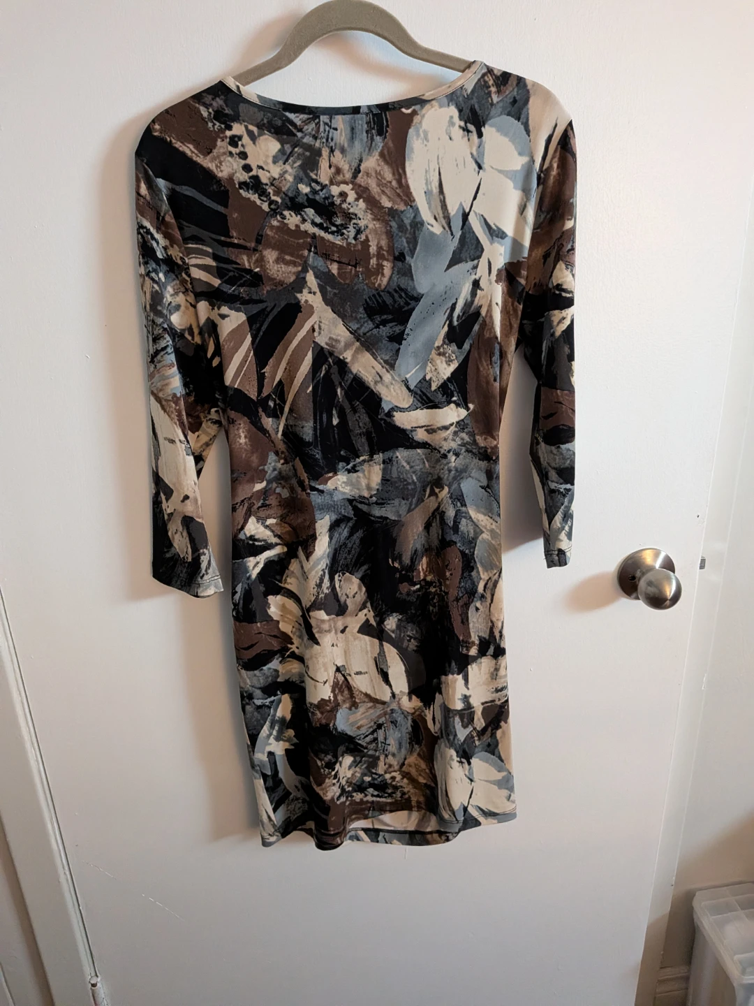 Suzy Shier patterned dress, size L - photo 2