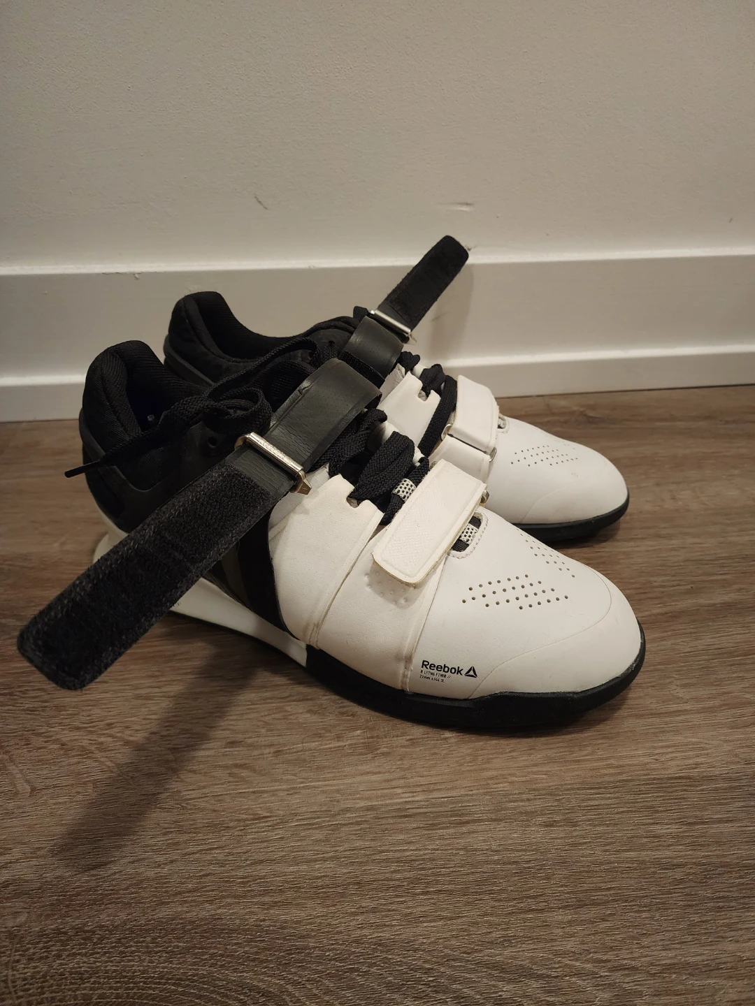 Reebok Weightlifting Shoes legacy lifter US 8 men