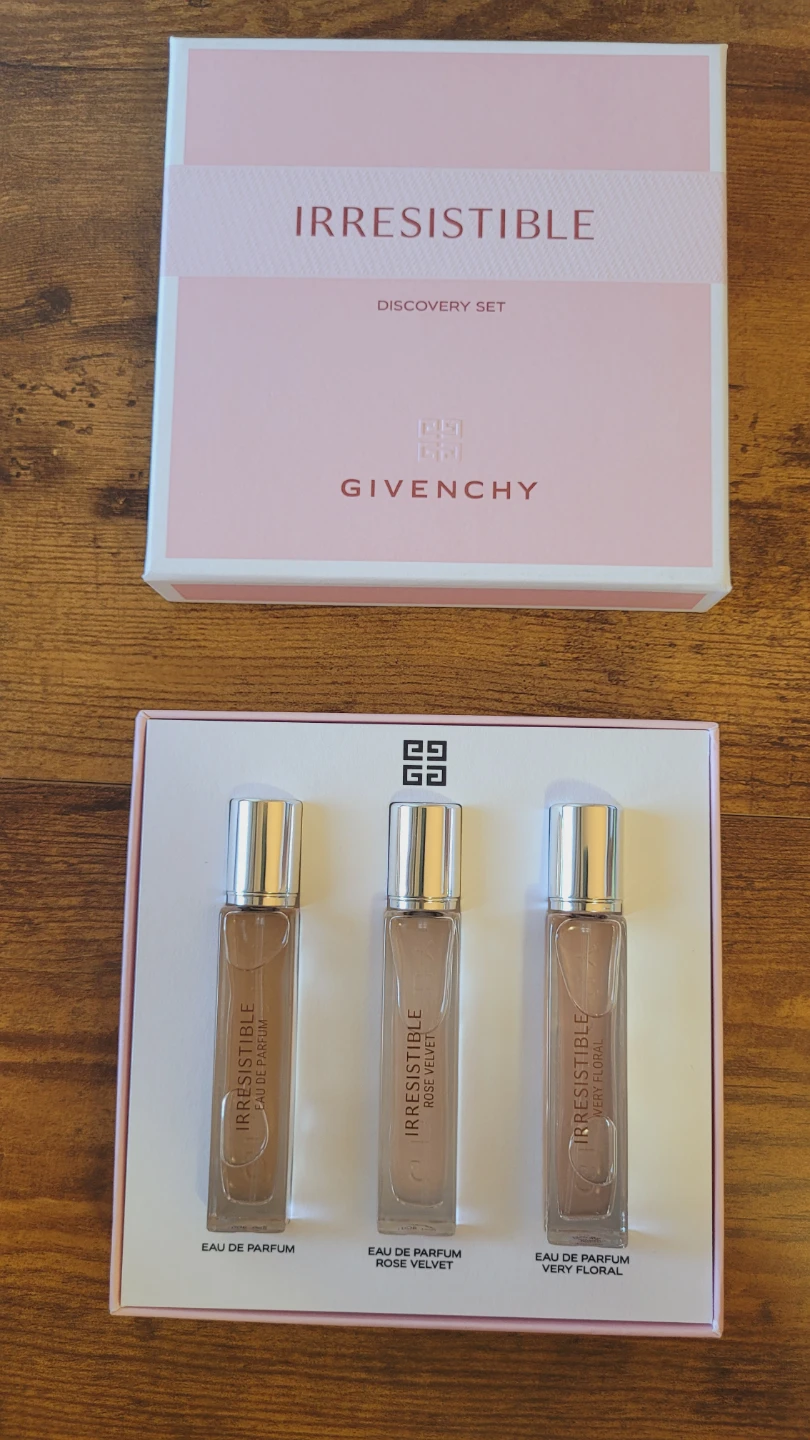 Givenchy Irresistible Discovery Set – 3 x 12.5 ml Travel Sprays - photo 3