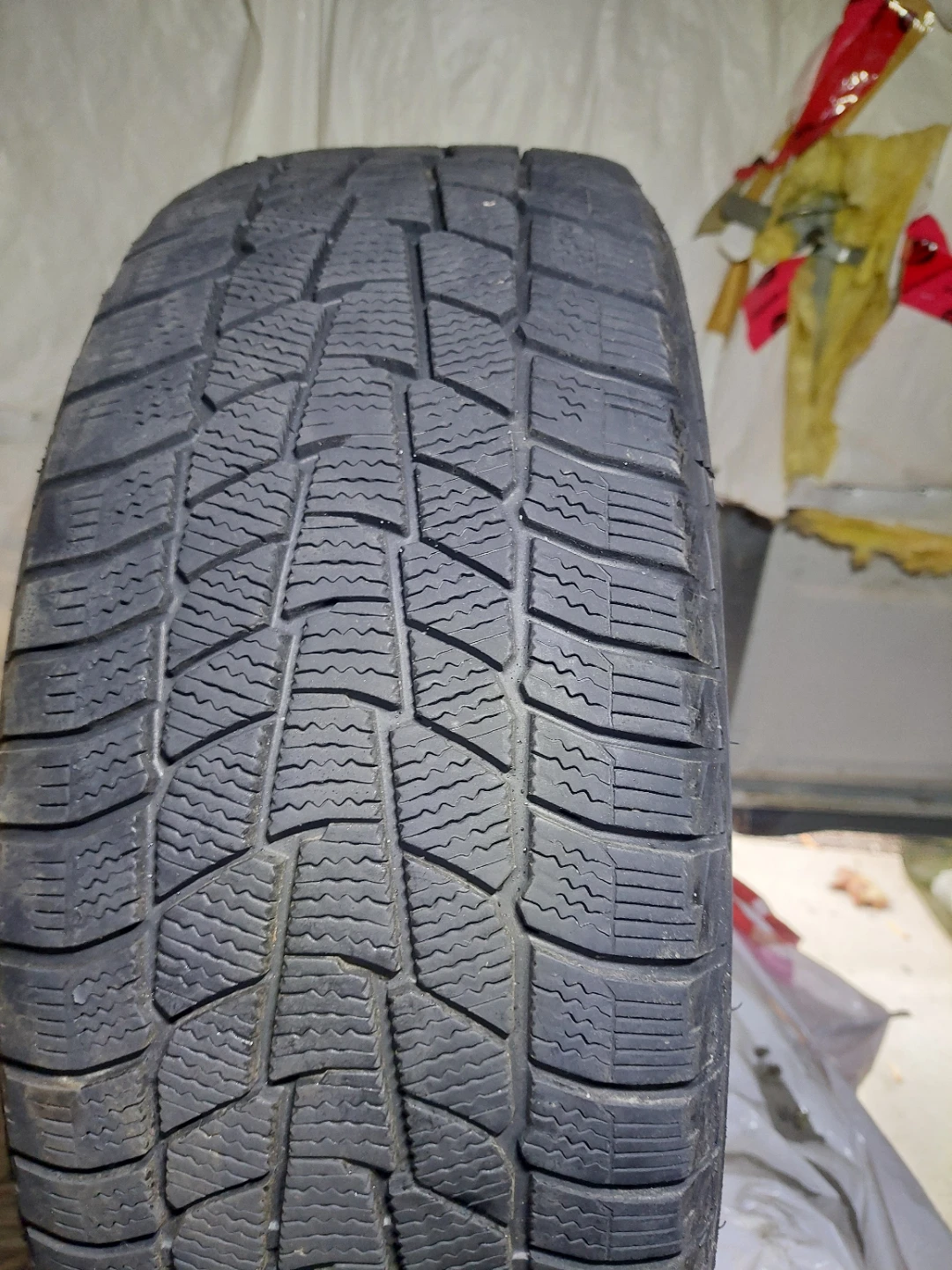 Motomaster Winter Edge Tire on Steel Rim - photo 3