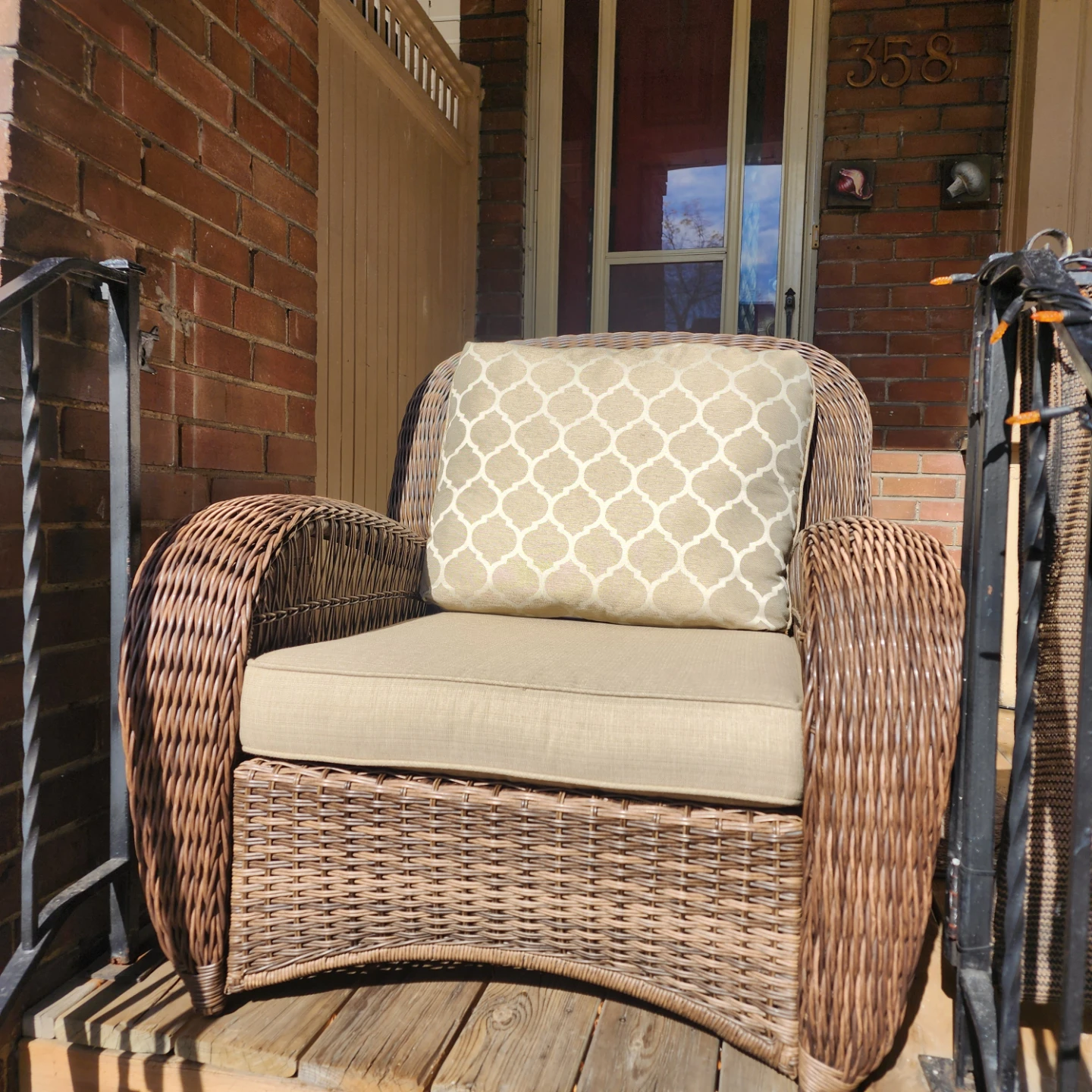 Hampton Bay Wicker Patio Chair