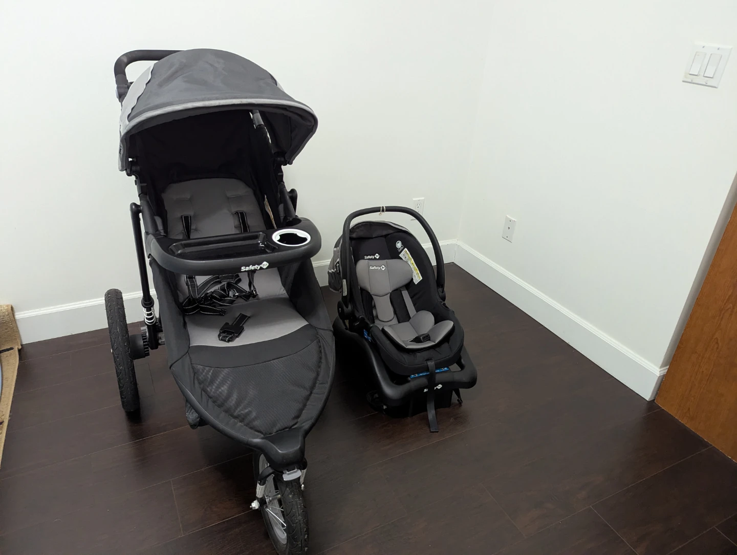 Safety 1st Stroller and Infant Car Seat Travel System - photo 3