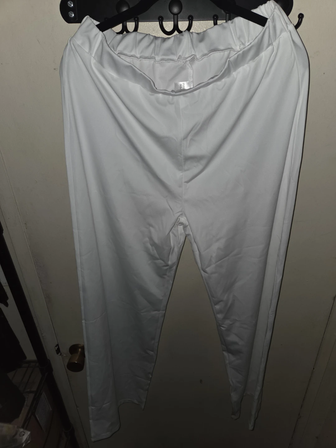 Unbranded White Cinch Pants in a Ladies L - photo 2