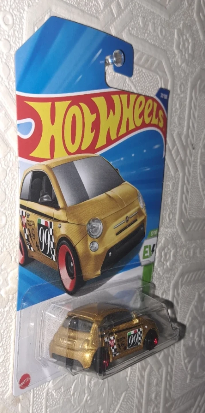 Hot Wheels Fiat 500e HW EV Diecast - photo 2
