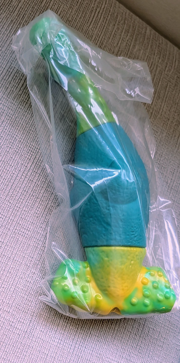Brand New in Box BIKIISEN Dog Chew Toy - Green Fish