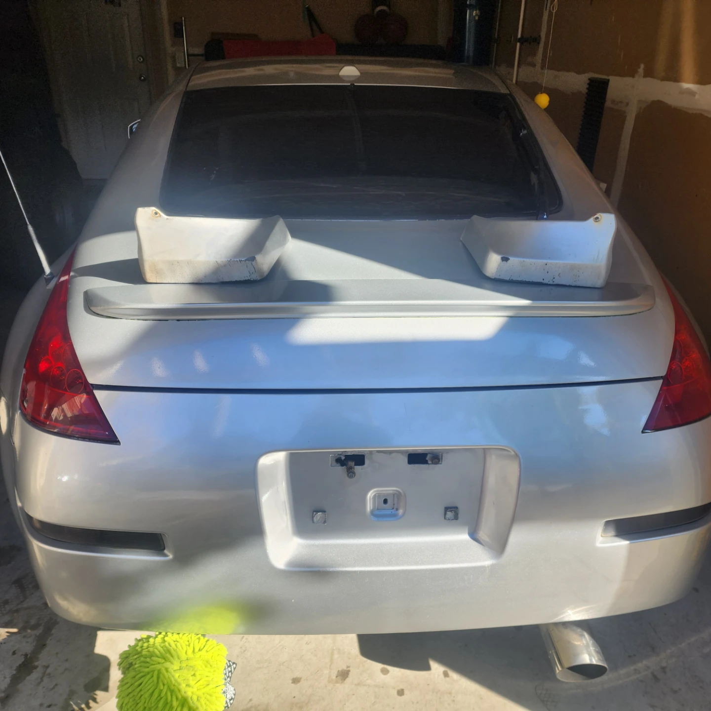 Nissan 350Z Rear Mud Guards OEM