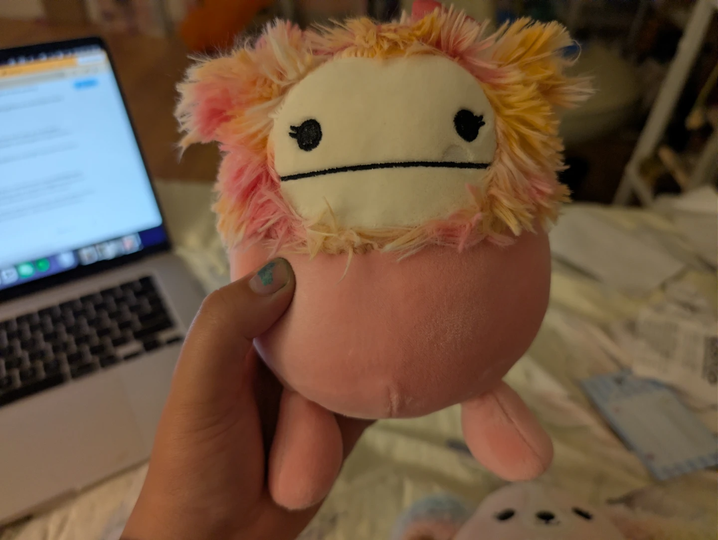 Valentine's Day Squishmallows (Caparinne and Beemie) - photo 2