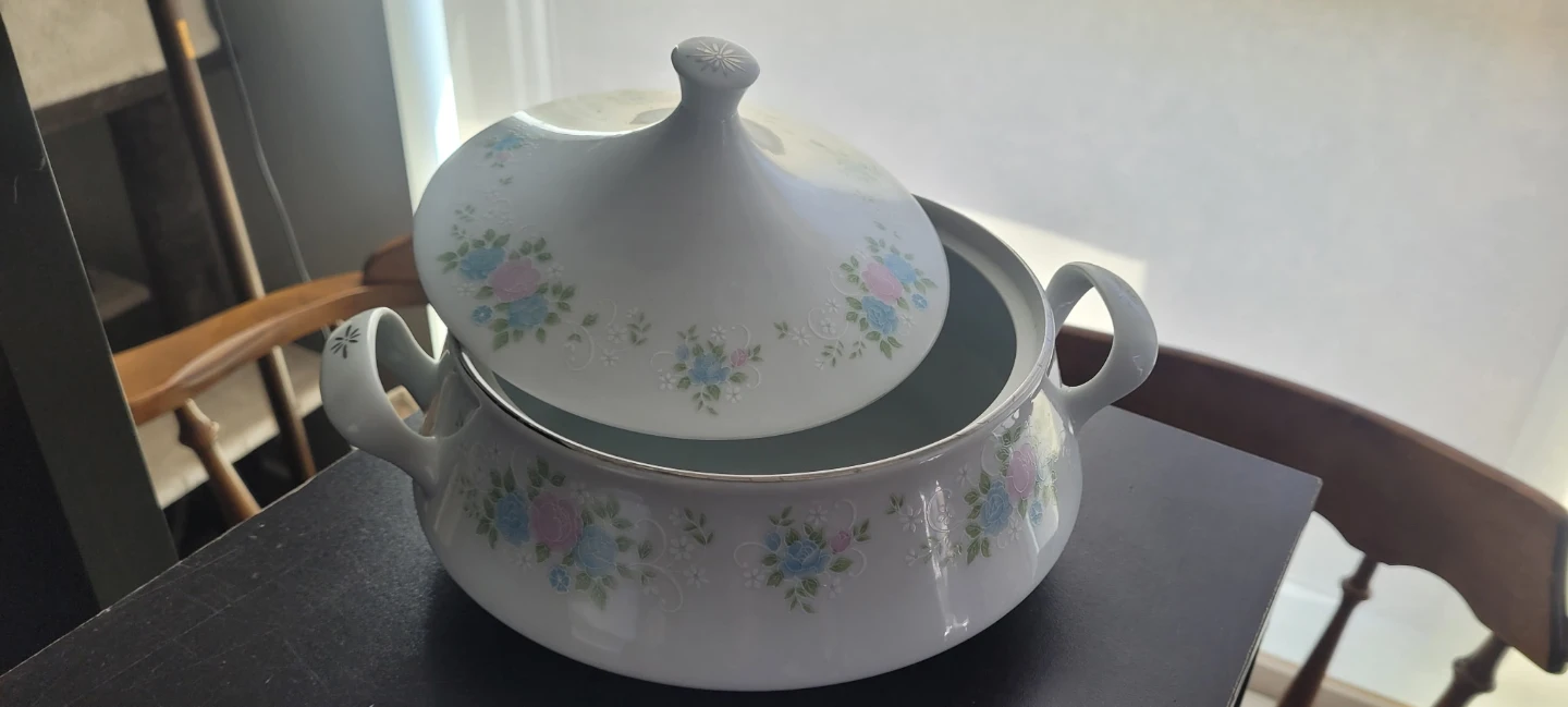 Prestige Floral Porcelain Serving Bowl and Sugar Pot - photo 3