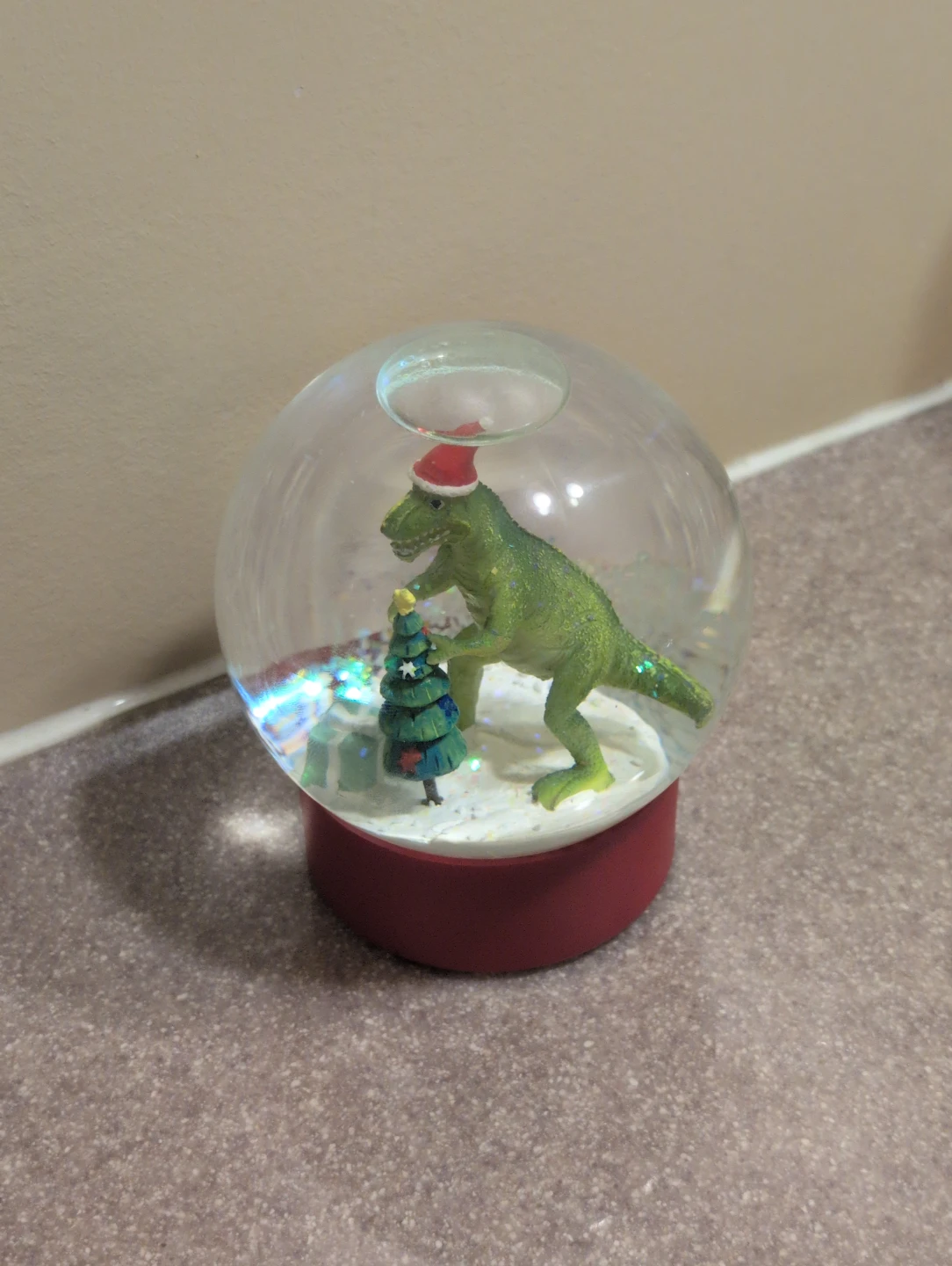 Christmas Dinosaur Snowglobe