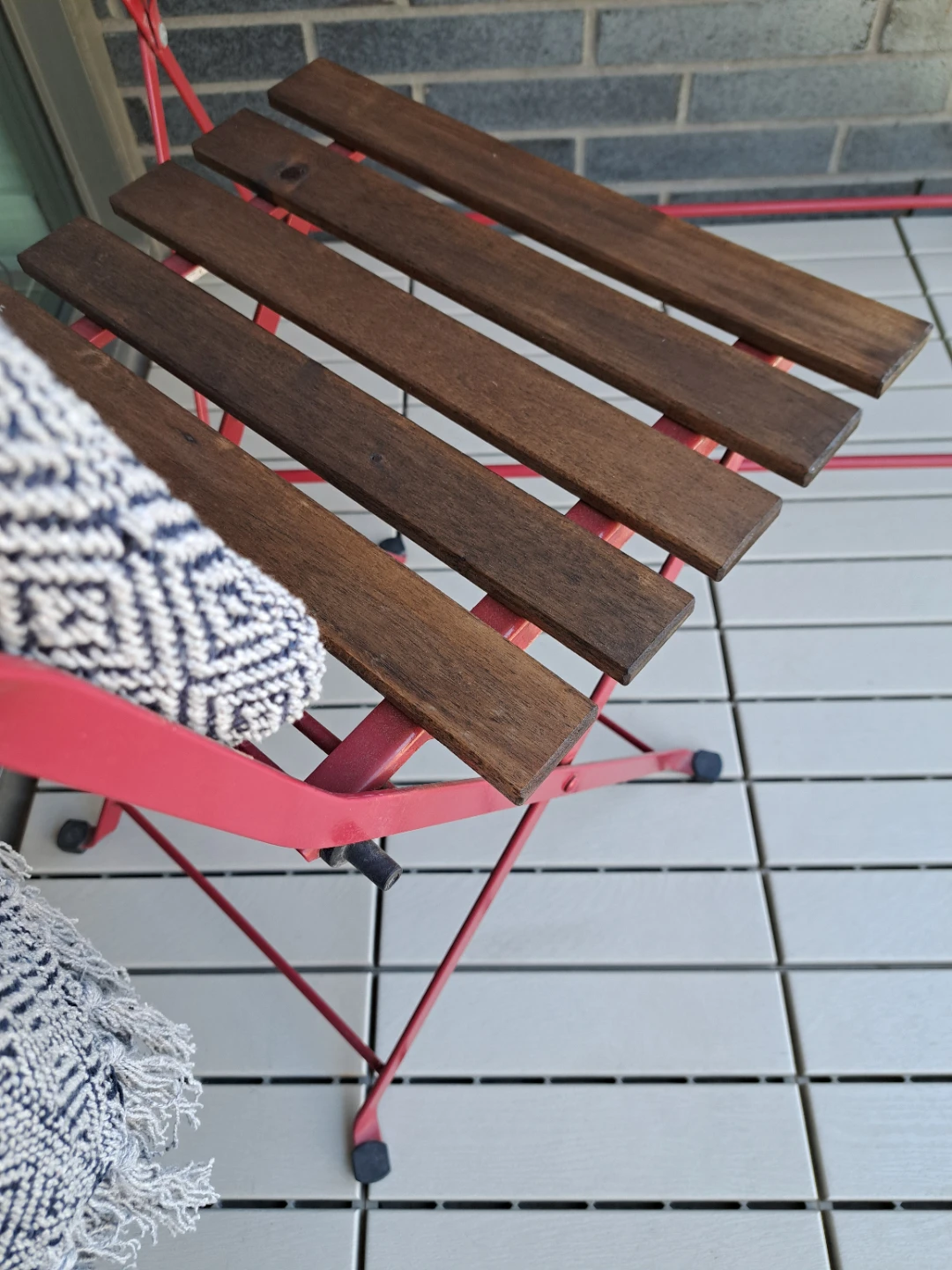 Patio table and chairs set - photo 2