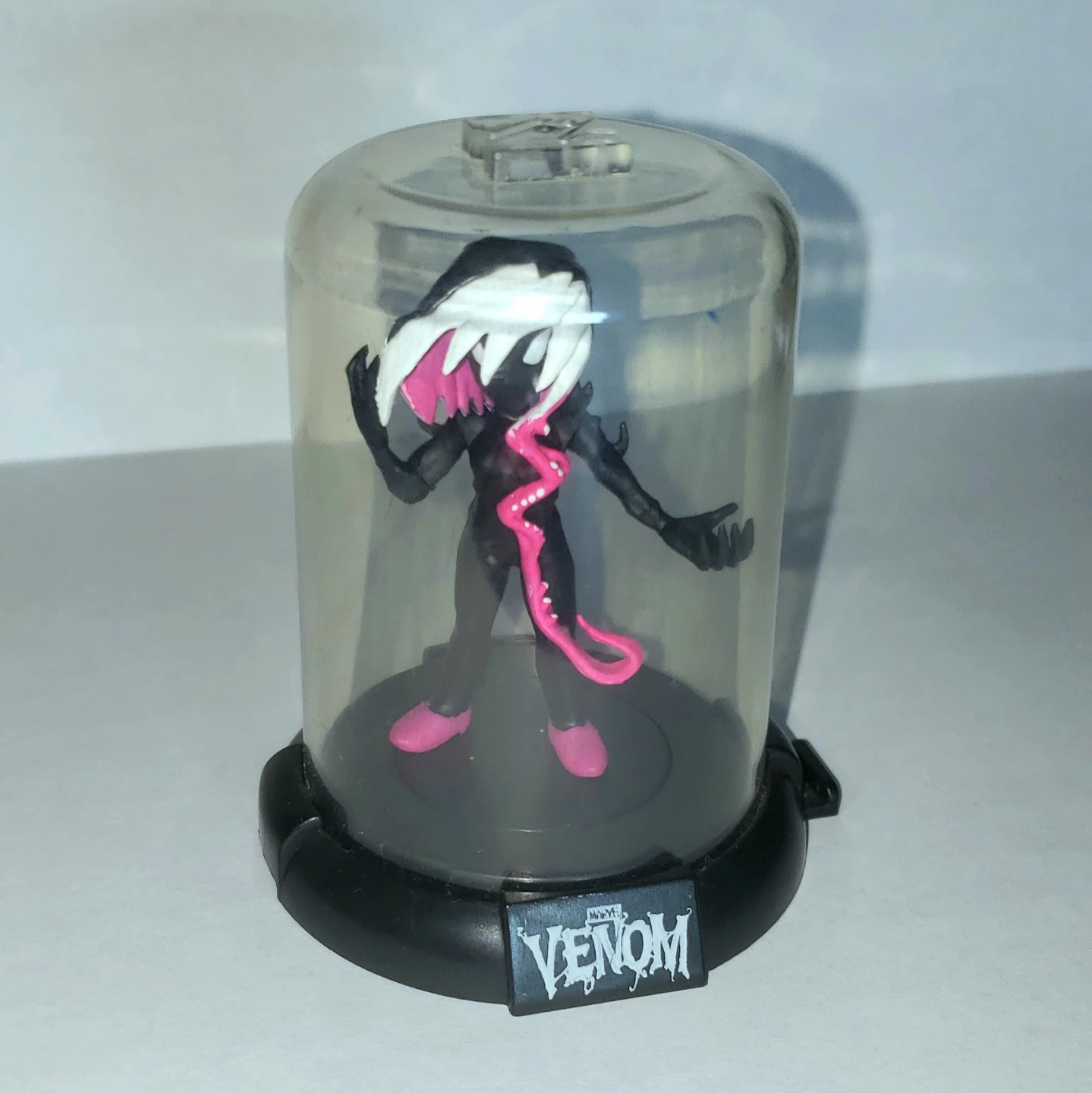 Marvel’s Spiderman: Into the Spiderverse 4 Collectible DOMEZ - photo 2