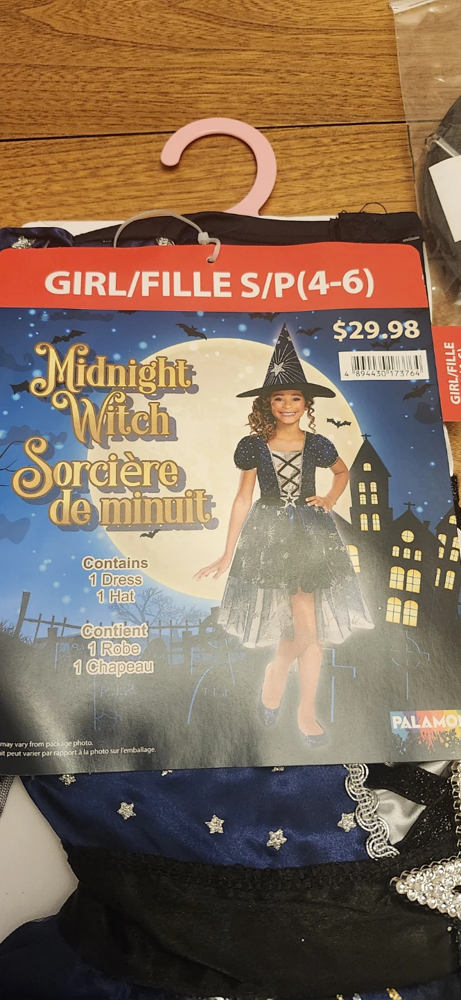 Midnight Witch Costume Size 4-6 - photo 2