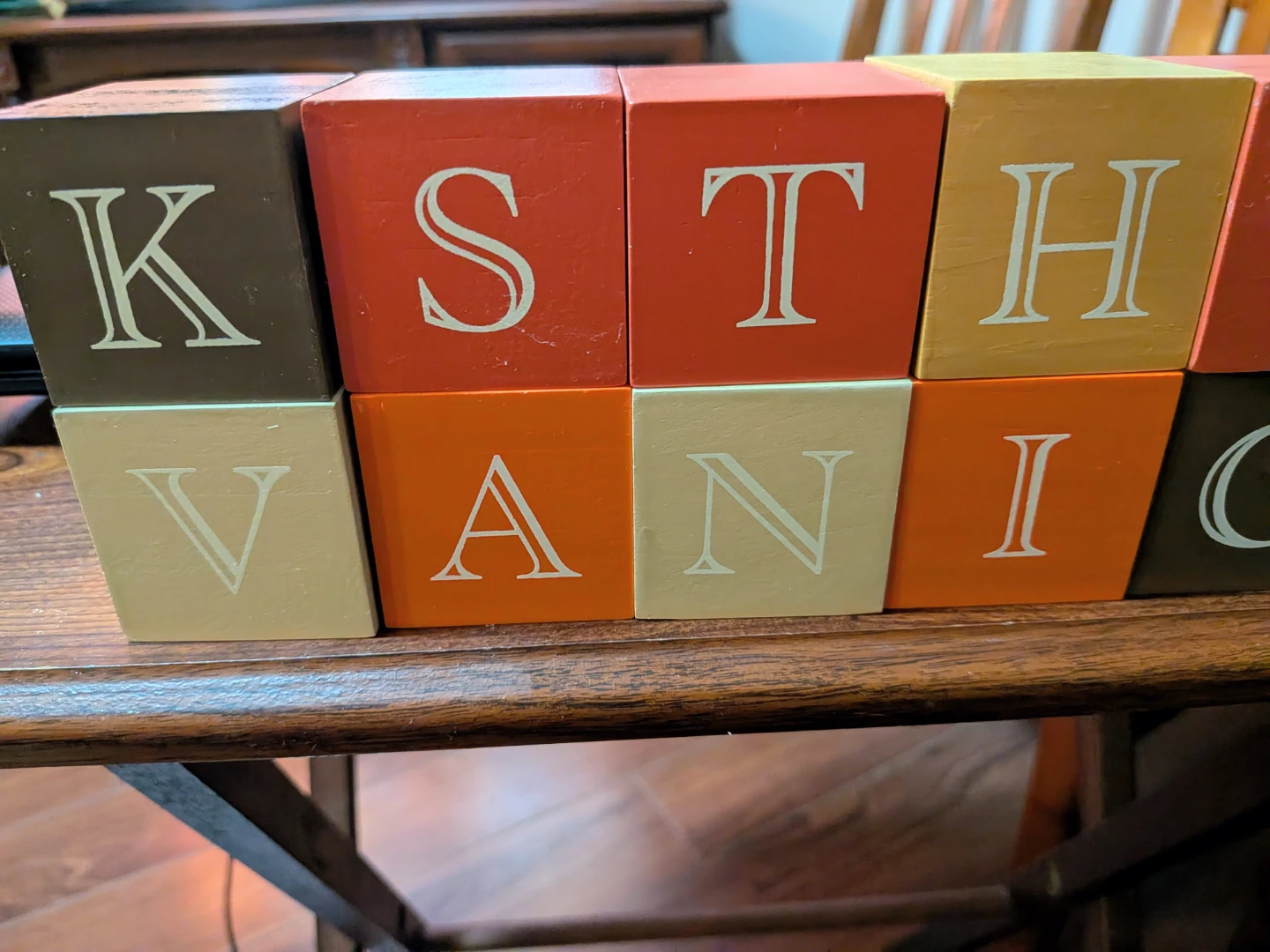 12 Pieces Building Blocks. $ 2 - photo 2