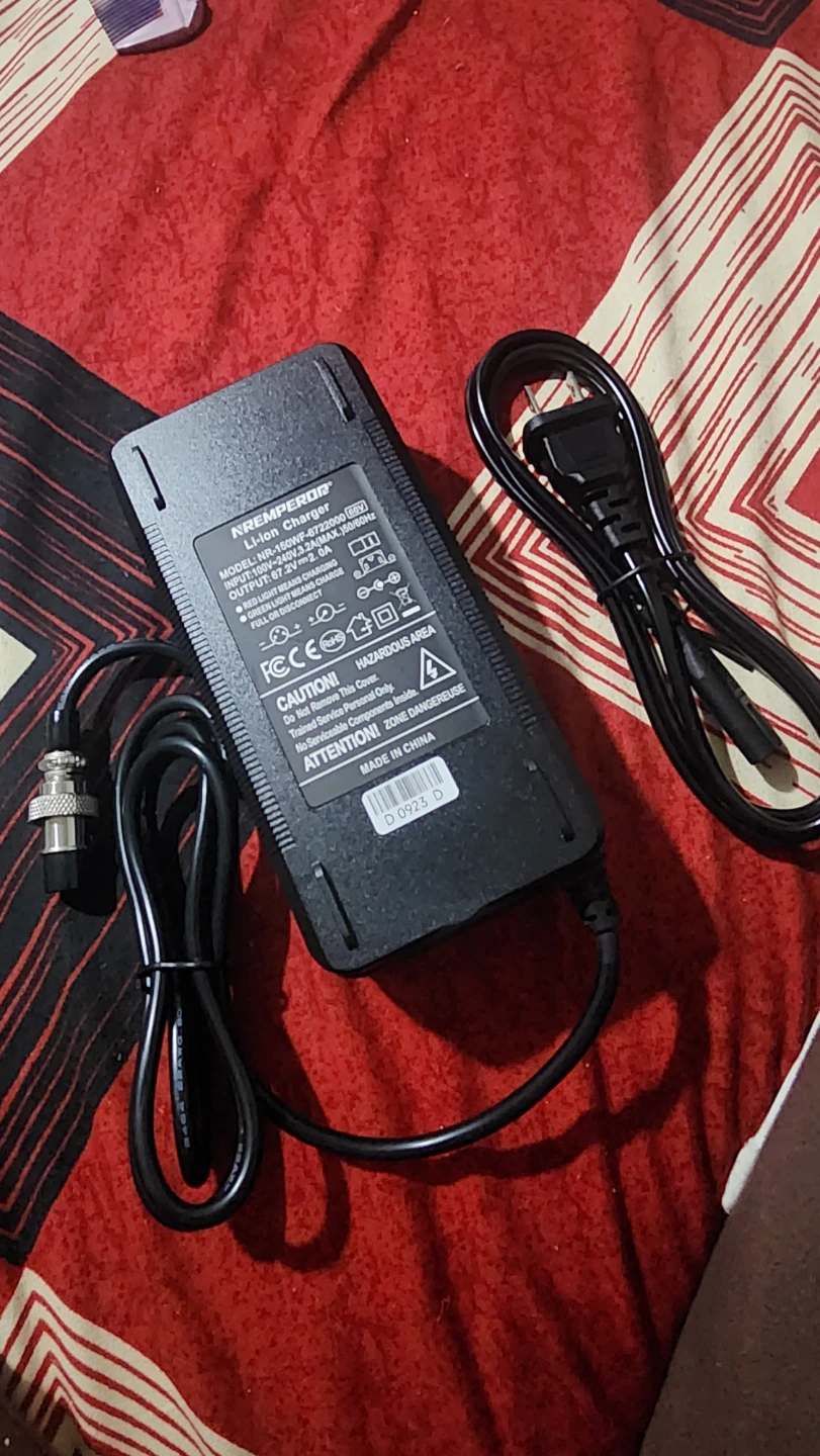 NREMPEROR Li-Ion Charger 67.2V 2.0A