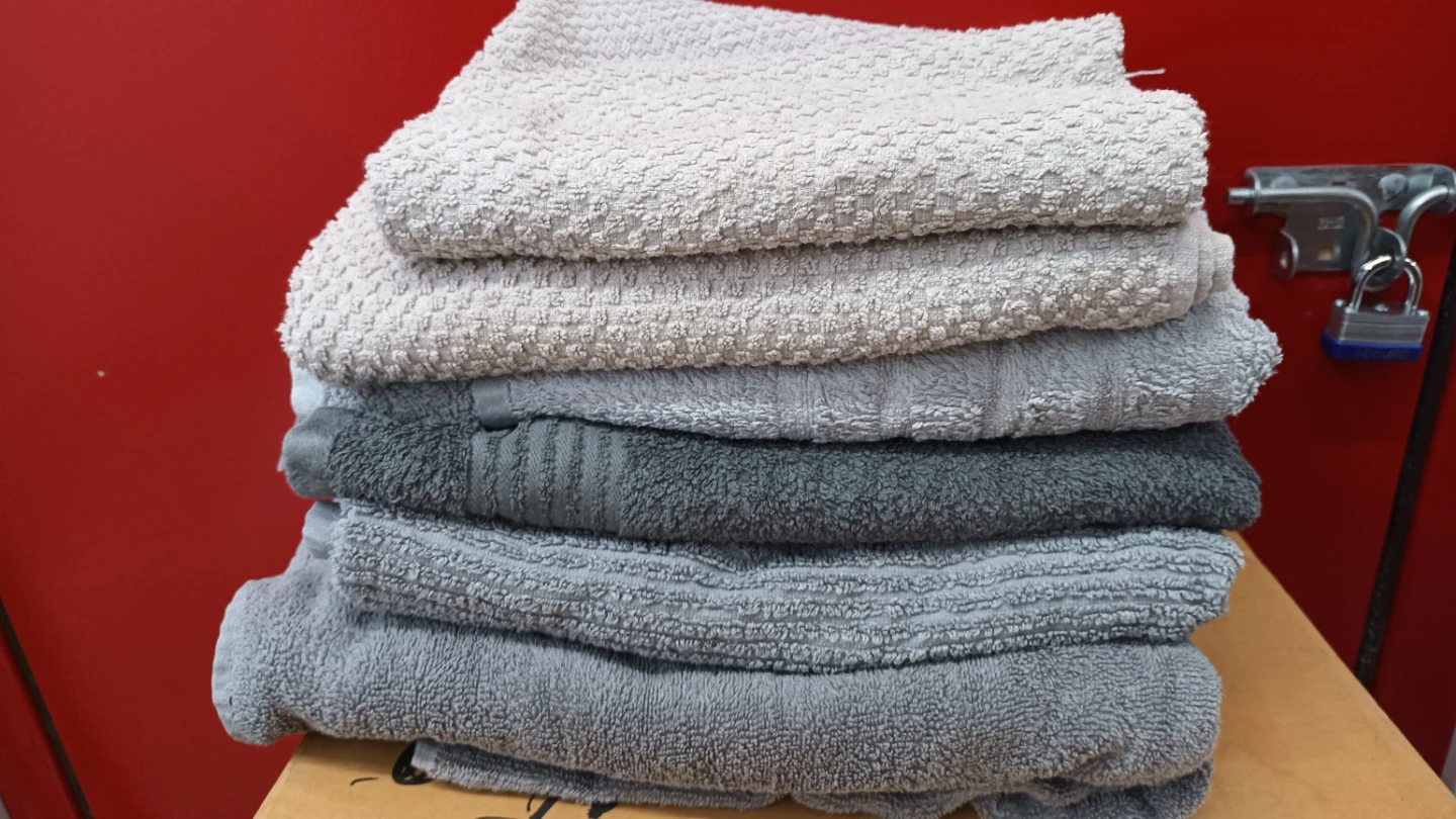 Set of 6 Assorted Bath Towels (Large)