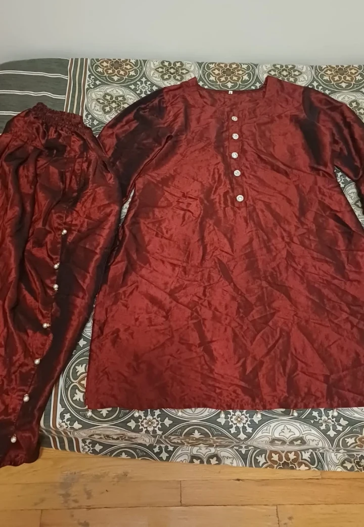 Maroon Indian Salwar Kameez Suit - photo 2
