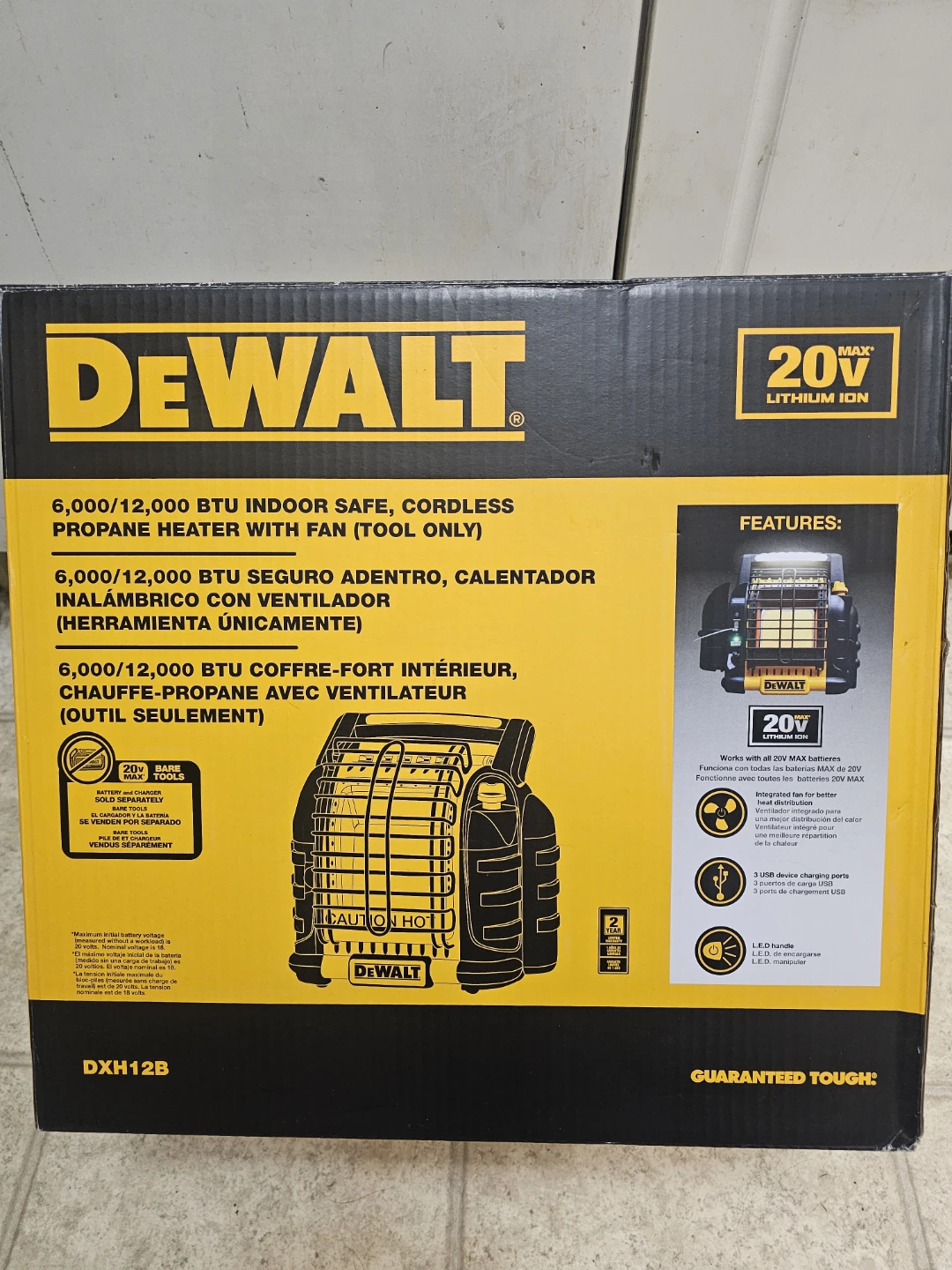 DEWALT 12,000 BTU Cordless Propane Radiant Heater