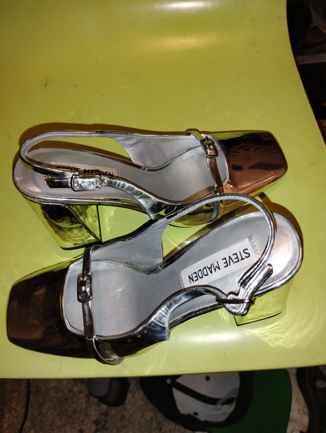 Steve Madden Silver Slingback Heels