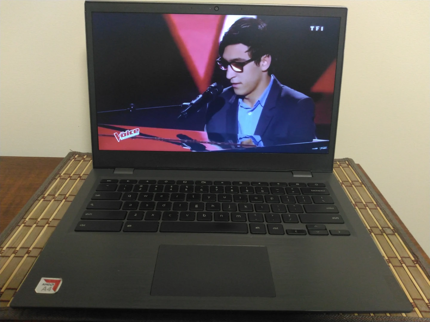 Lenovo chromebook 14"