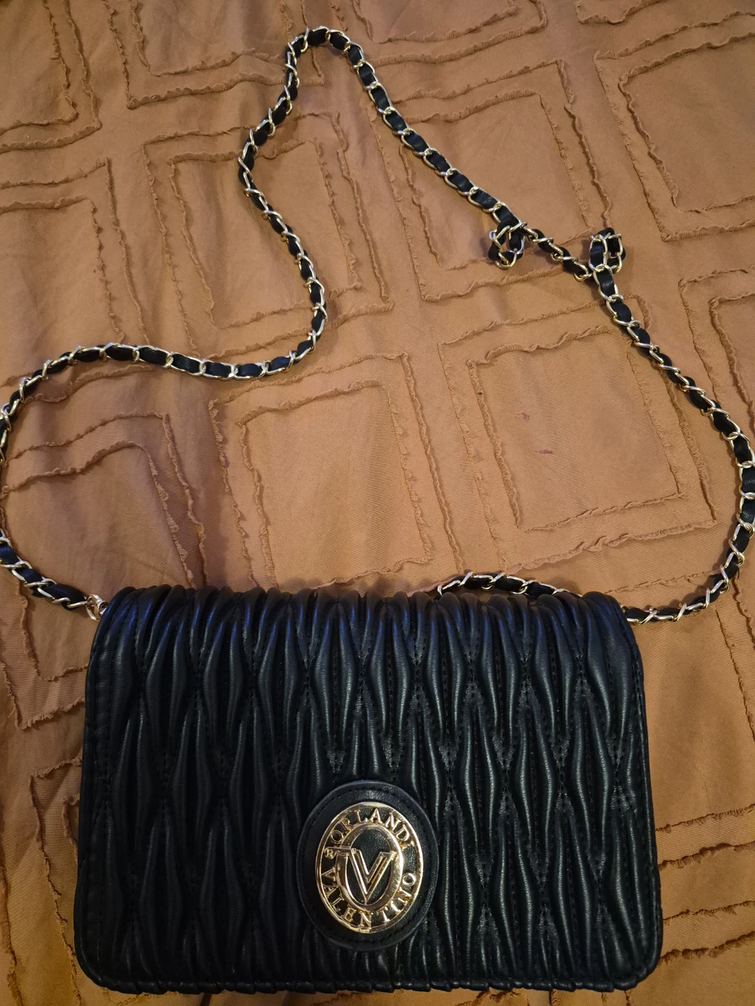 Orlandi Valentino Quilted Shoulder Bag