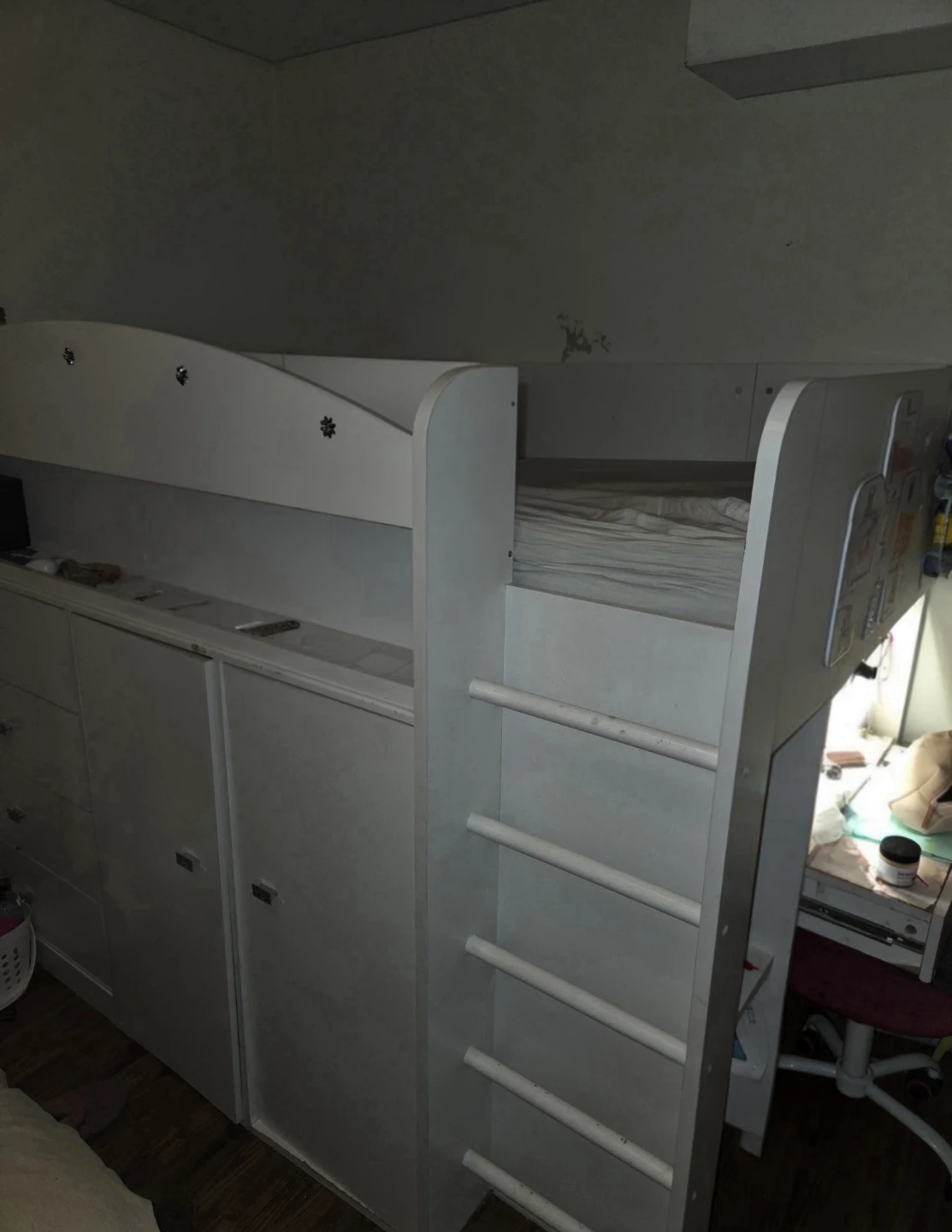 Kids Loft Bed with Storage