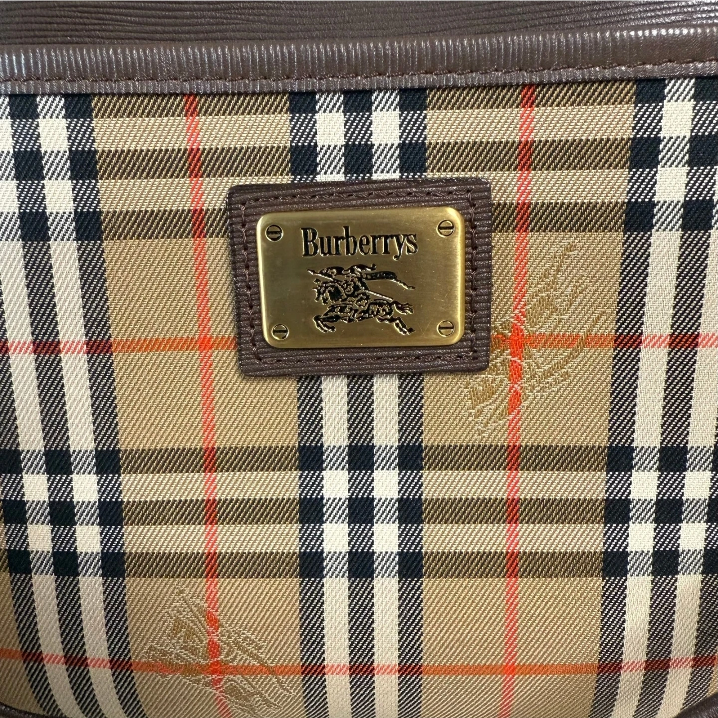 Burberry sling bag - photo 2