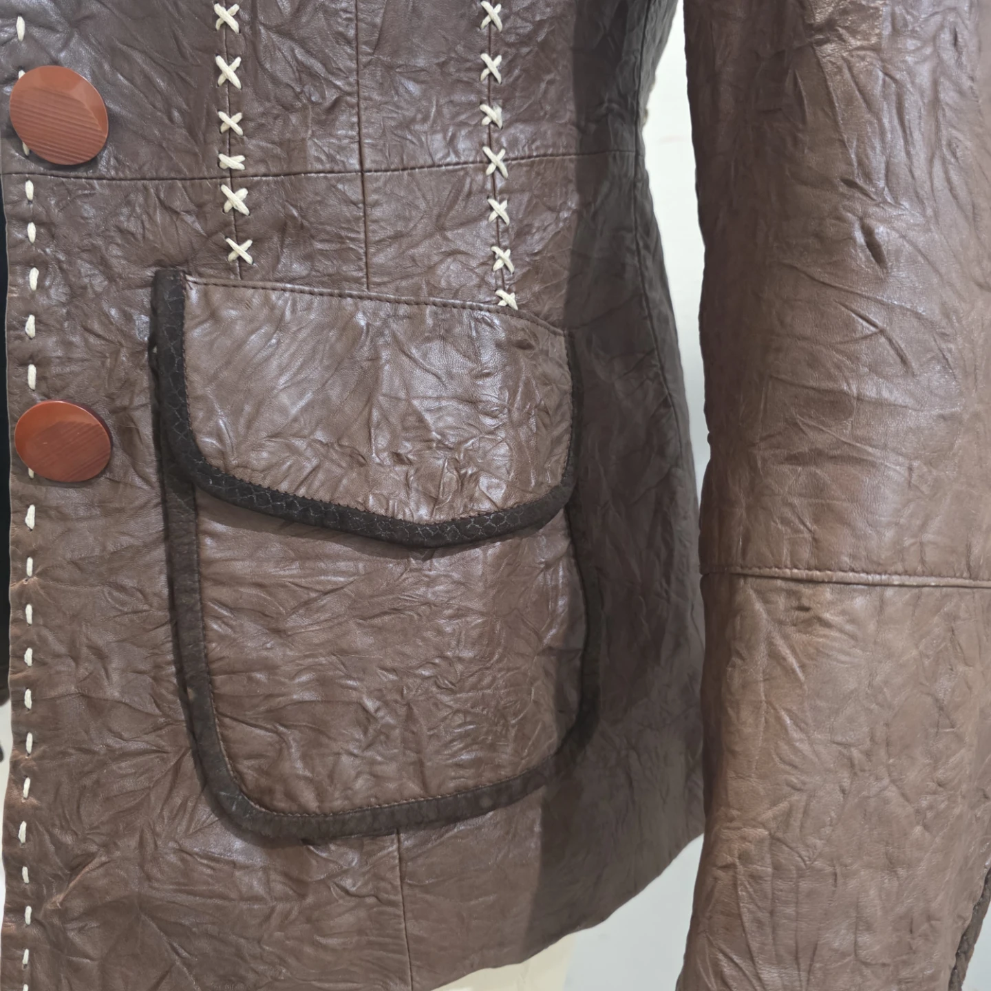 Brown Leather Jacket with Reattachable Fur Collar - photo 5
