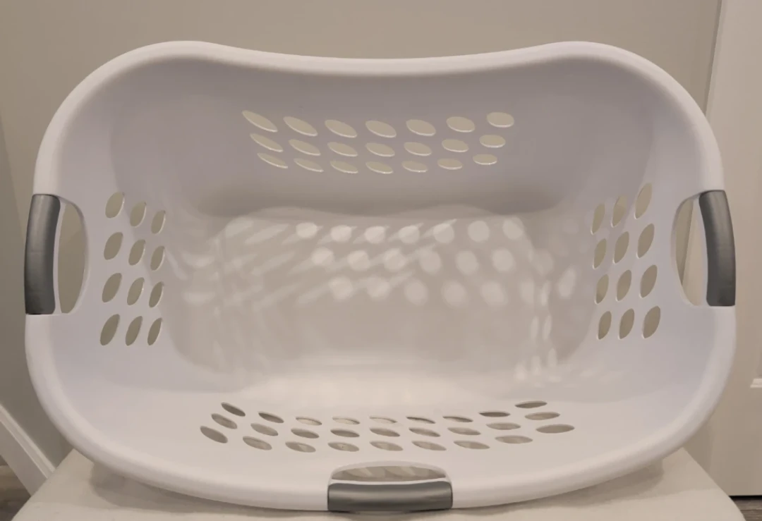 Laundry basket, hip hold 70L Sterilite - photo 3