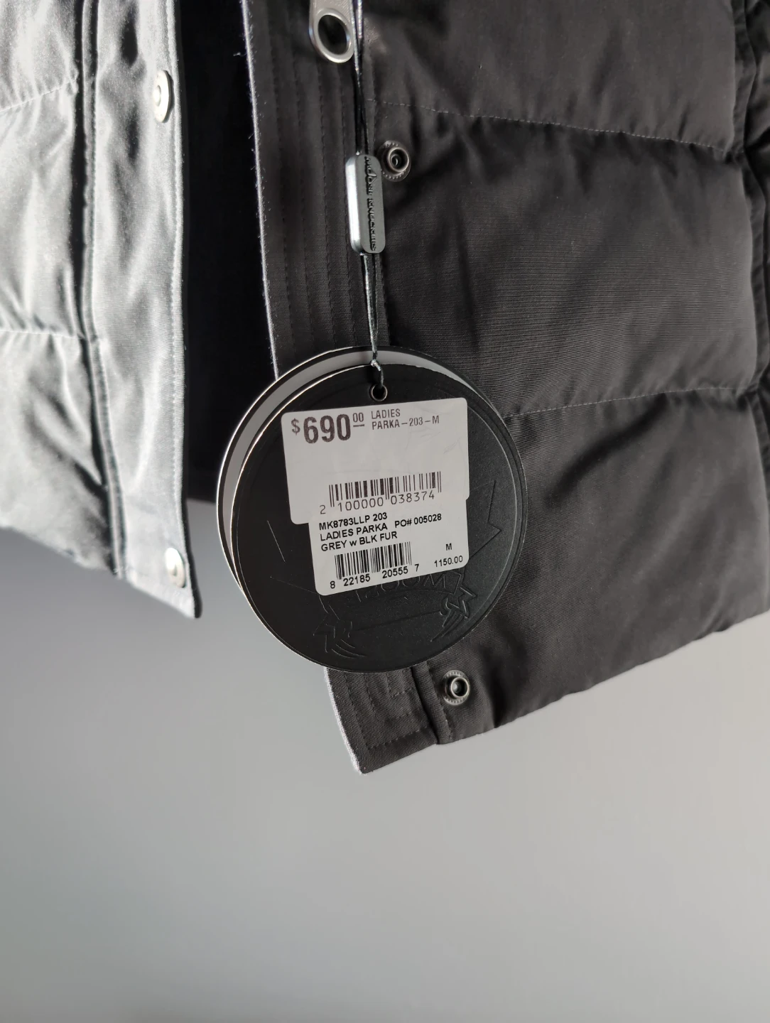 Moose Knuckles Women's Puffer Jacket - photo 2
