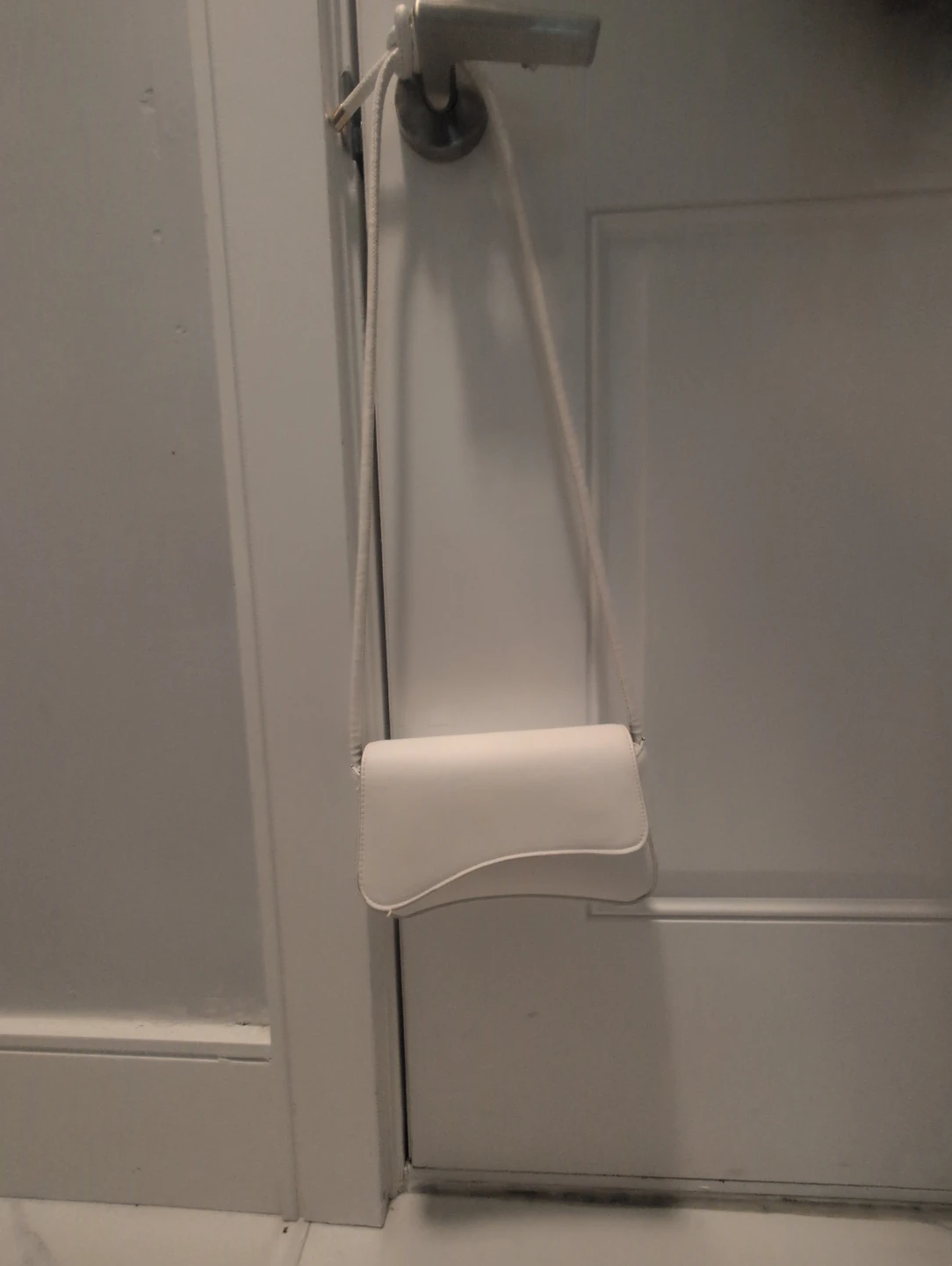 White Shoulder Bag