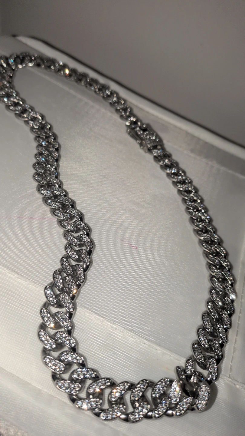 Silver-Tone Crystal Curb Chain Necklace - photo 2