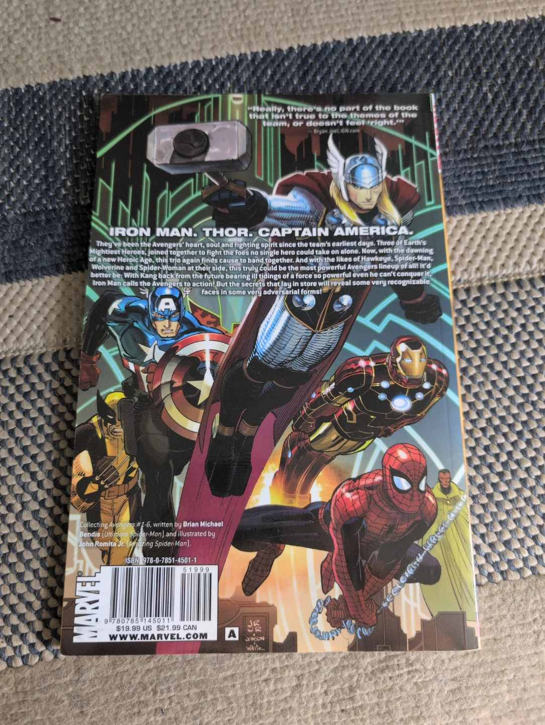 Avengers: The Avengers Graphic Novel - photo 2
