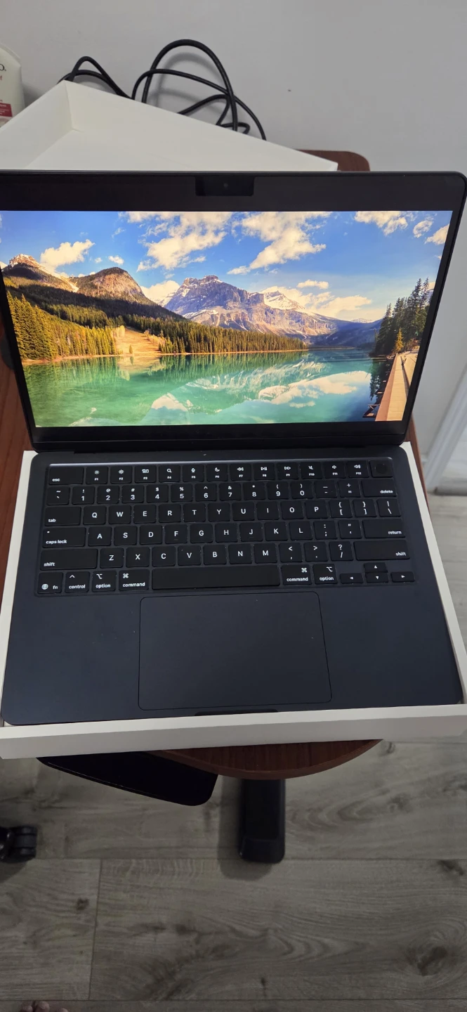 Apple MacBook Air 13-inch