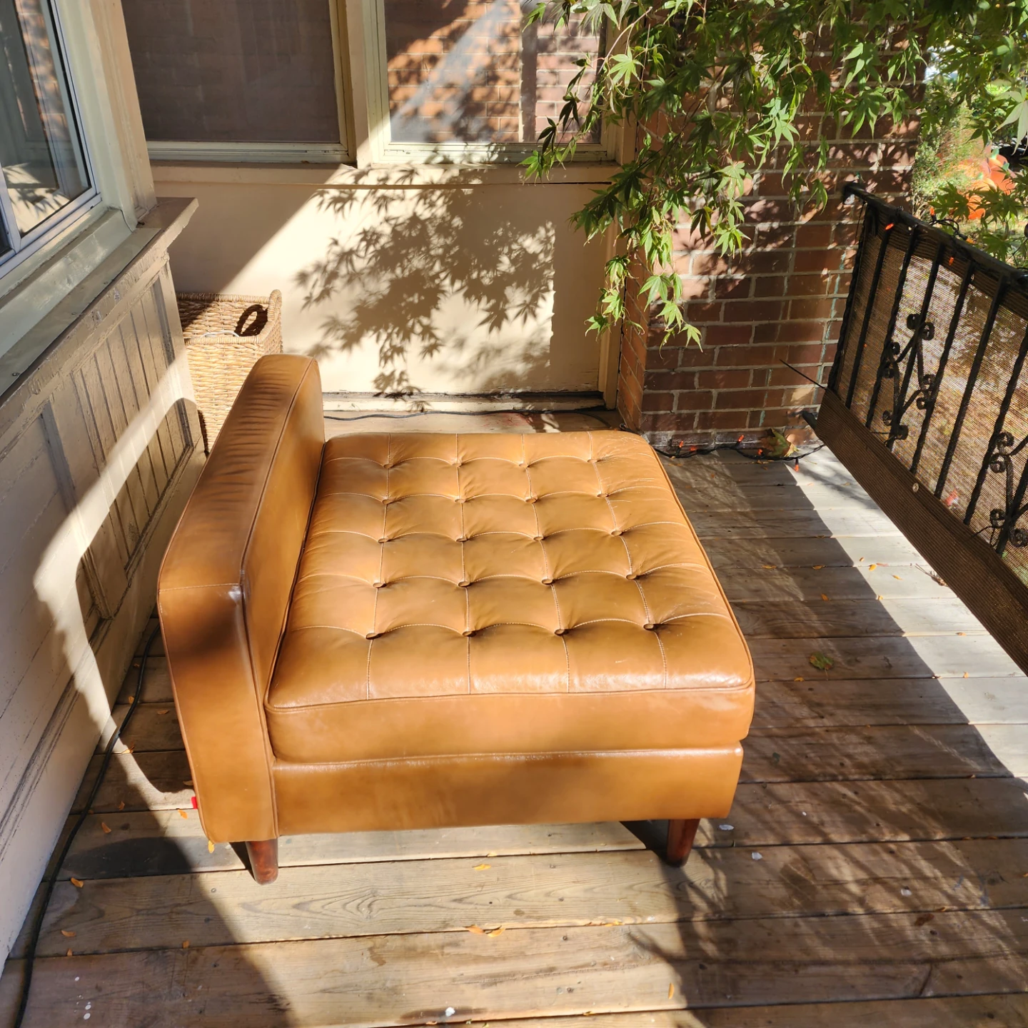 Tan Tufted Leather Armless Chair EQ3 Reverie - photo 3