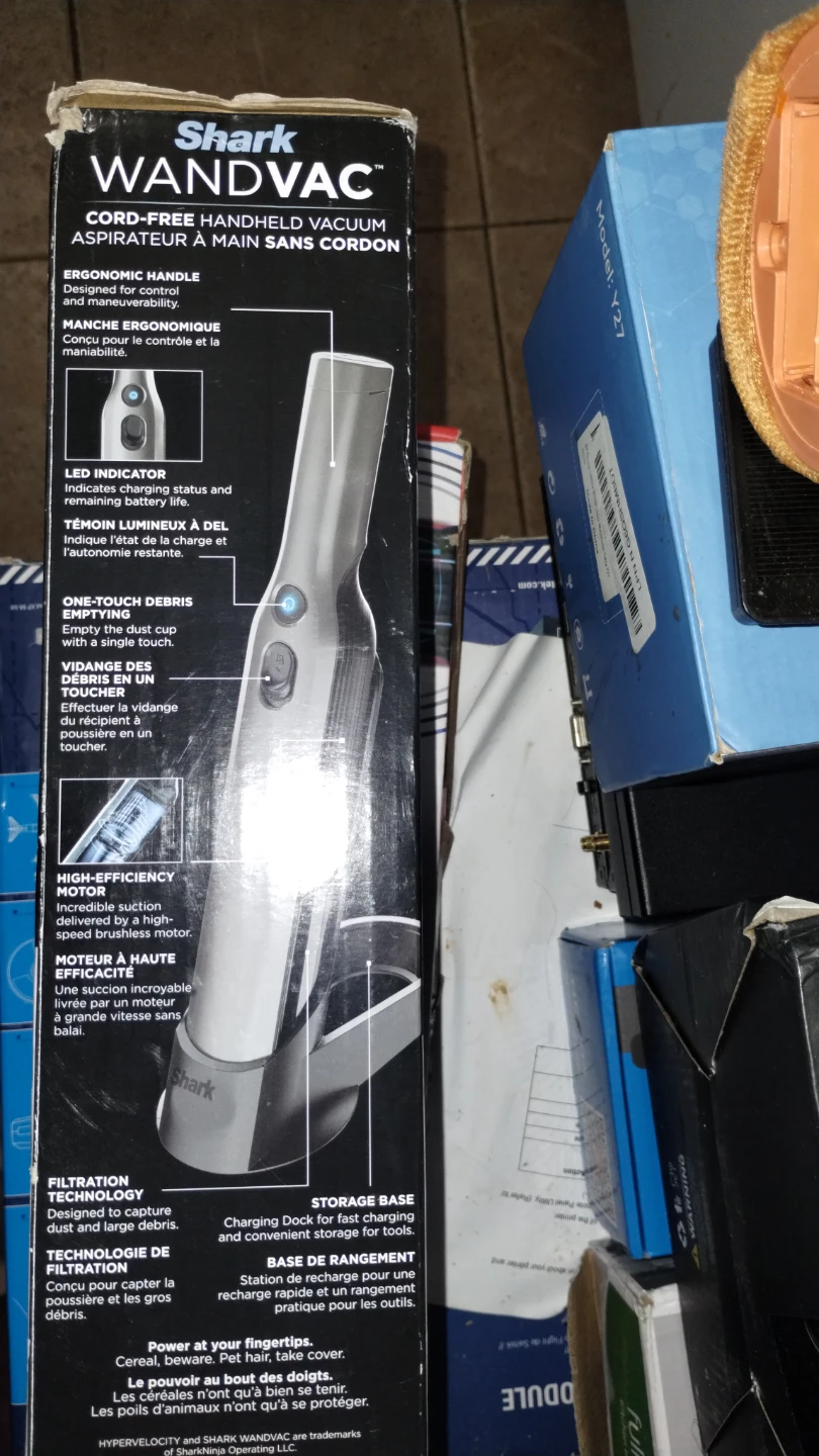 Brand New Shark WANDVAC Cordless Handheld Vacuum (WV200C) - photo 4