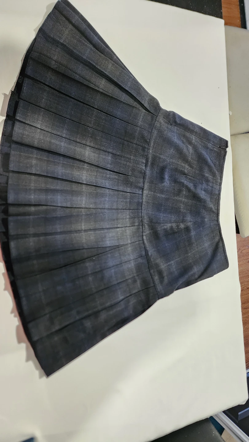 FOMANTA Pleated Plaid Skirt Size 40 - photo 2