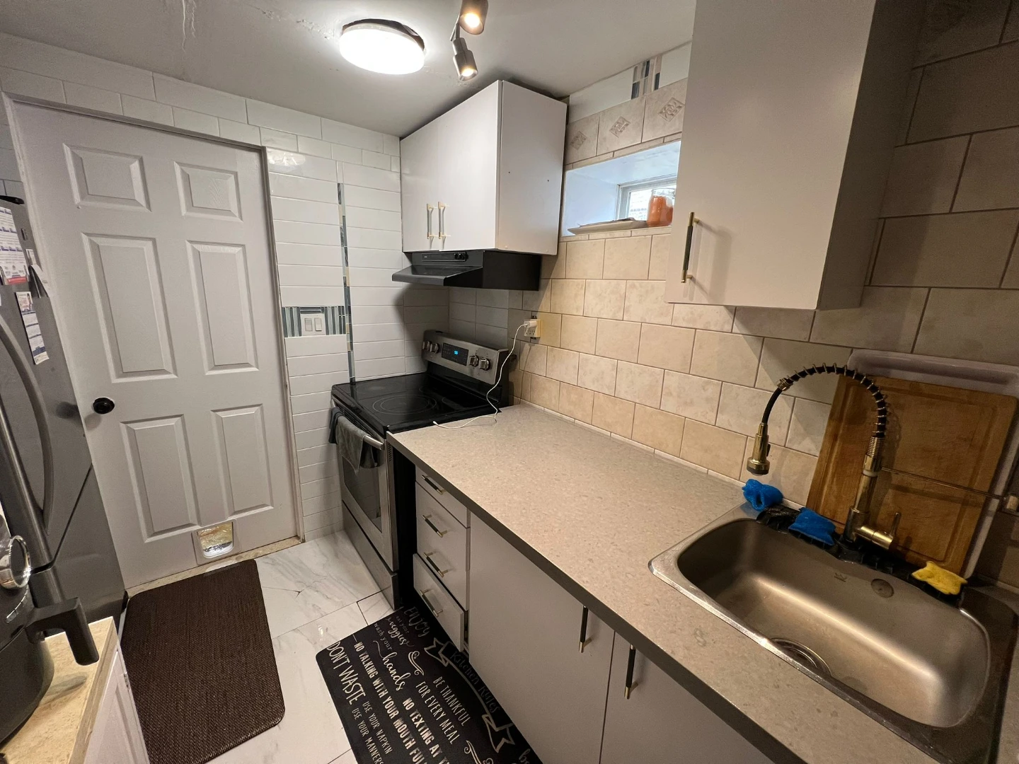 1.5 Bedroom Basement Apartment for rent in Brampton - photo 3
