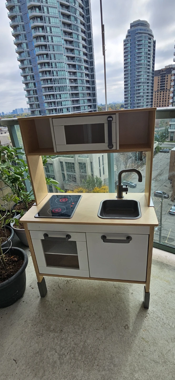 IKEA DUKTIG Play Kitchen