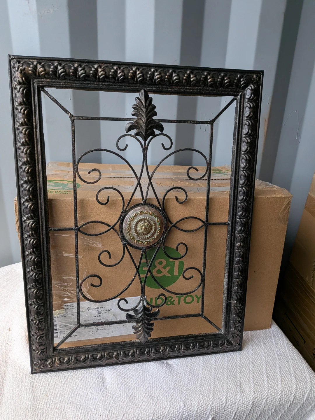Decorative Metal Wall Plaque