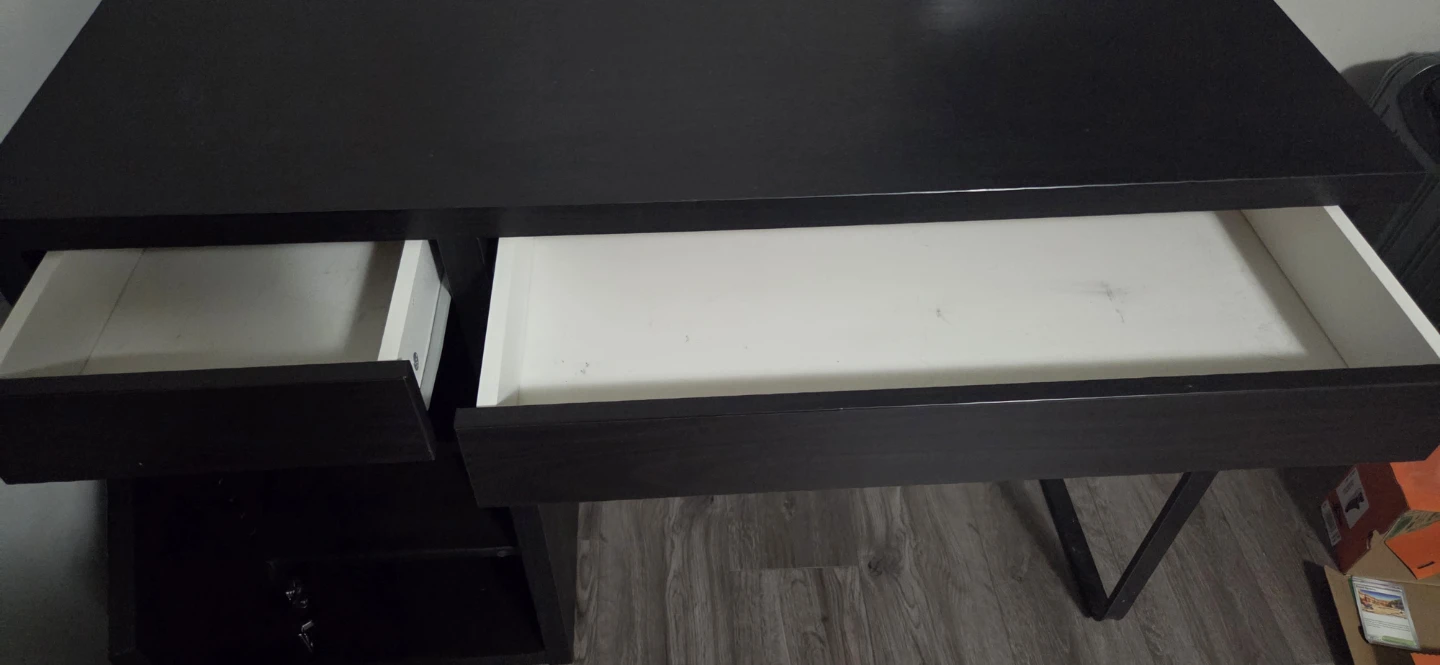 Study Table with chair plus cushion - photo 2