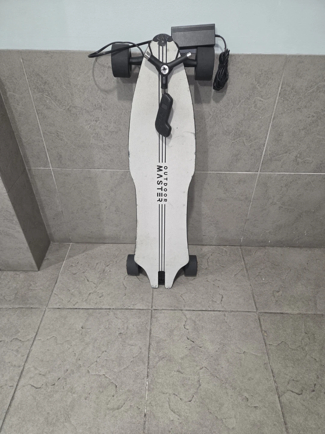Outdoor Master Electric Skateboard - photo 2