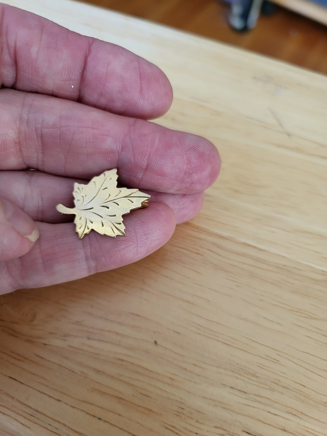 CMC 12KT Gold Filled Maple Leaf Brooch - photo 2