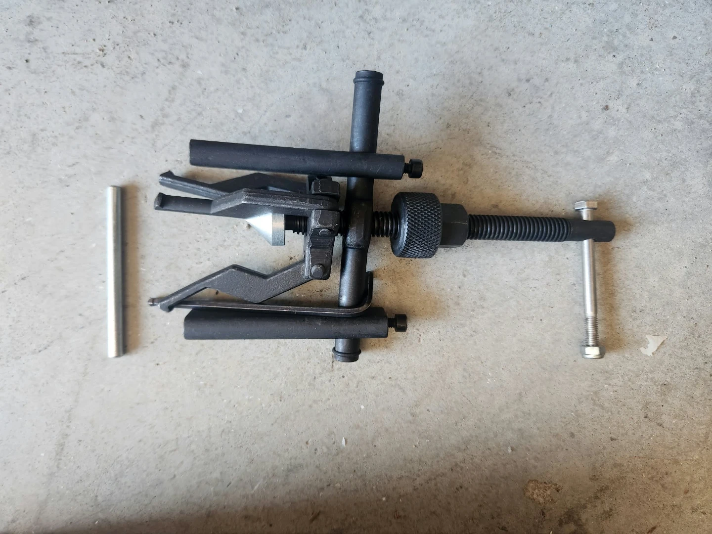 Power Fist 4 pc 3 Jaw Gear Puller Set - photo 2