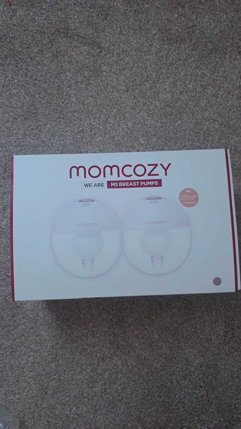 Momcozy M5 Wearable Breast Pump Set - photo 2