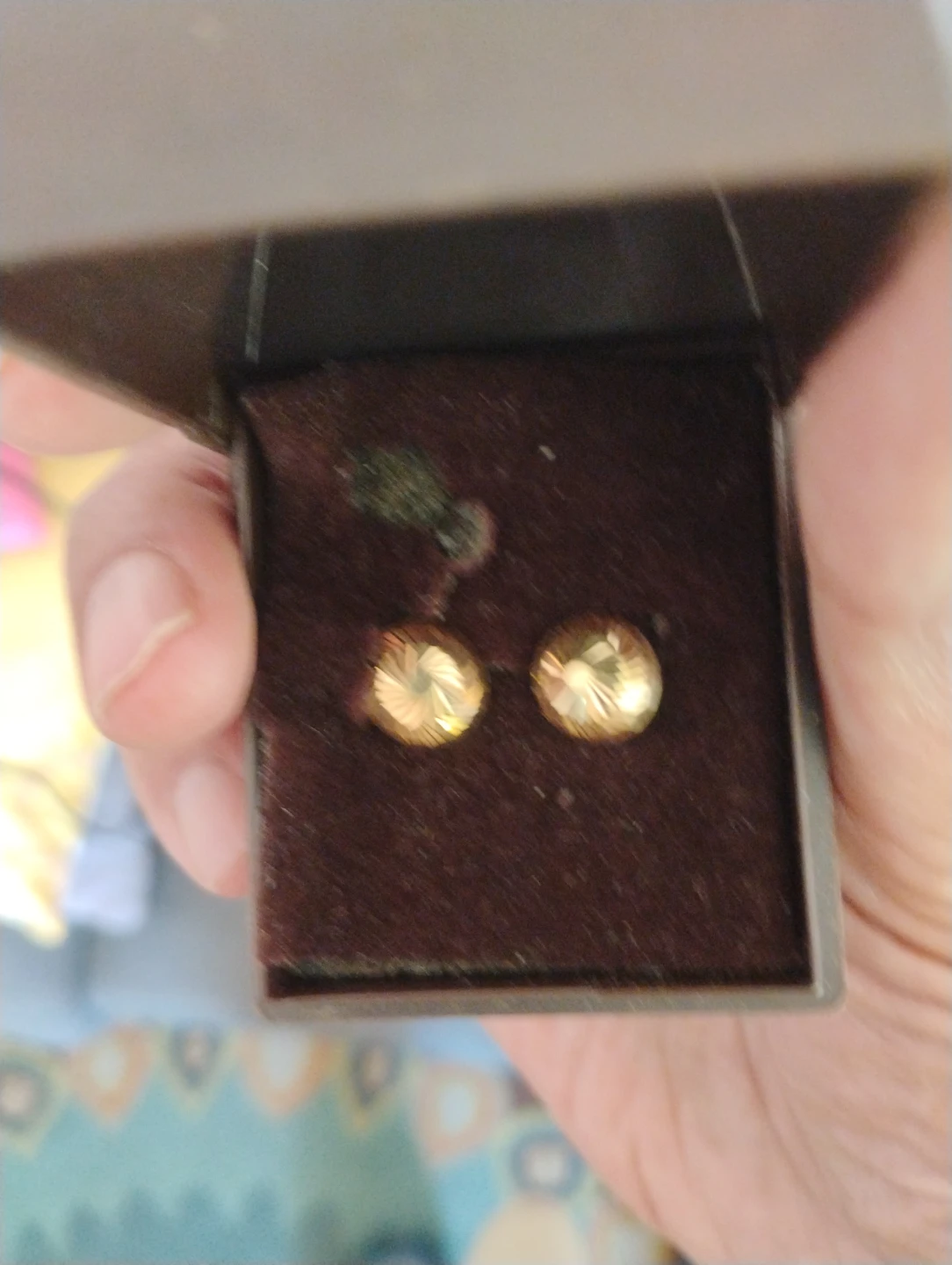 18 carat Gold Textured Stud Earrings - photo 2