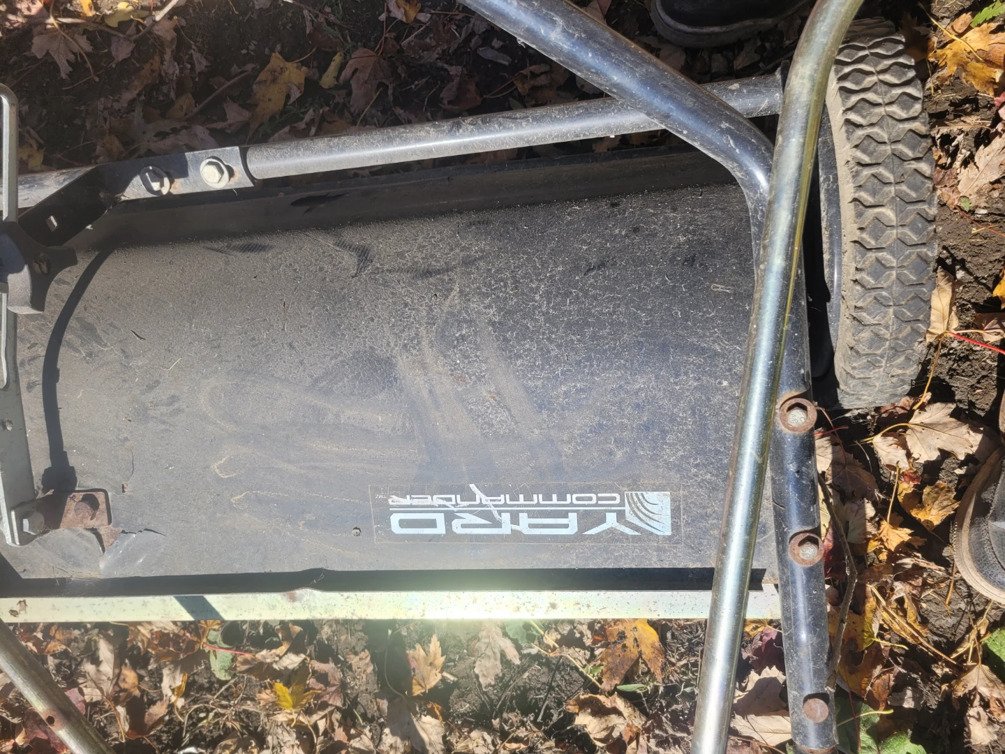 Yard Commander Lawn Sweeper - photo 2