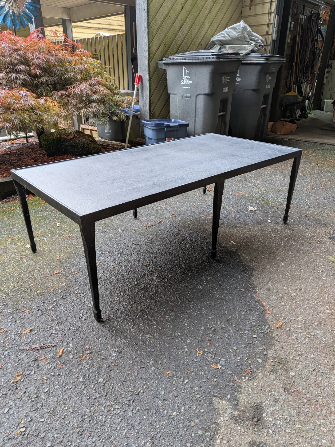 Black Cast Iron Outdoor Coffee Table - photo 2